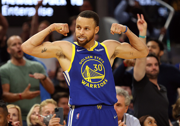 Los Lakers de Los Ángeles y los Golden State Warriors influyen en la gente moderna